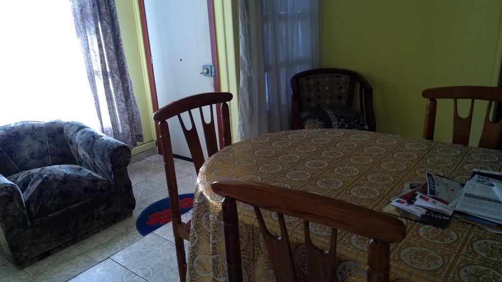 Hospedaje Familiar Punta Arenas Dış mekan fotoğraf